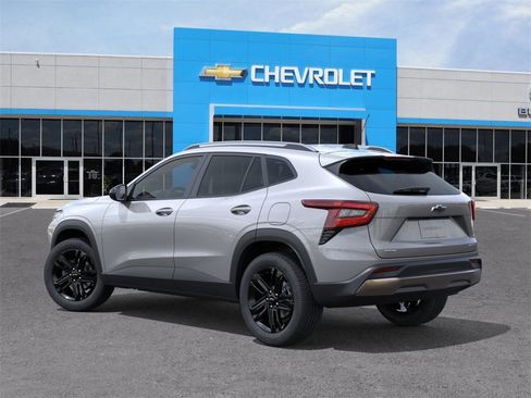 New 2026 Chevrolet Trax ACTIV w/ Driver Confidence Package image 3