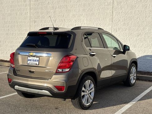 Used 2020 Chevrolet Trax Premier image 13