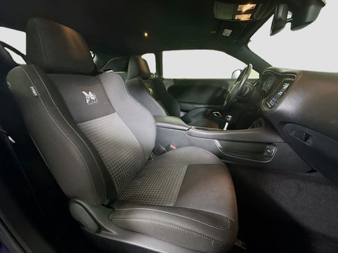 Used 2018 Dodge Challenger R/T Scat Pack w/ Dynamics Package image 27