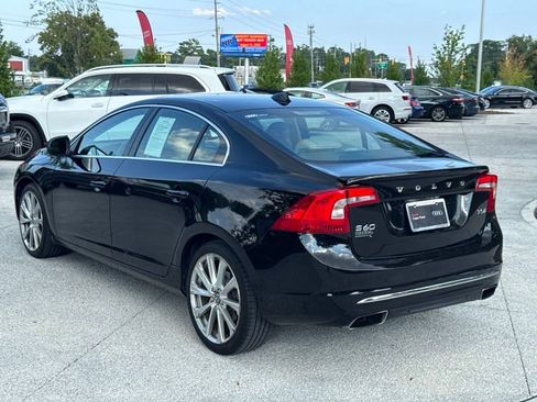 Used 2018 Volvo S60 T5 Inscription FWD image 5