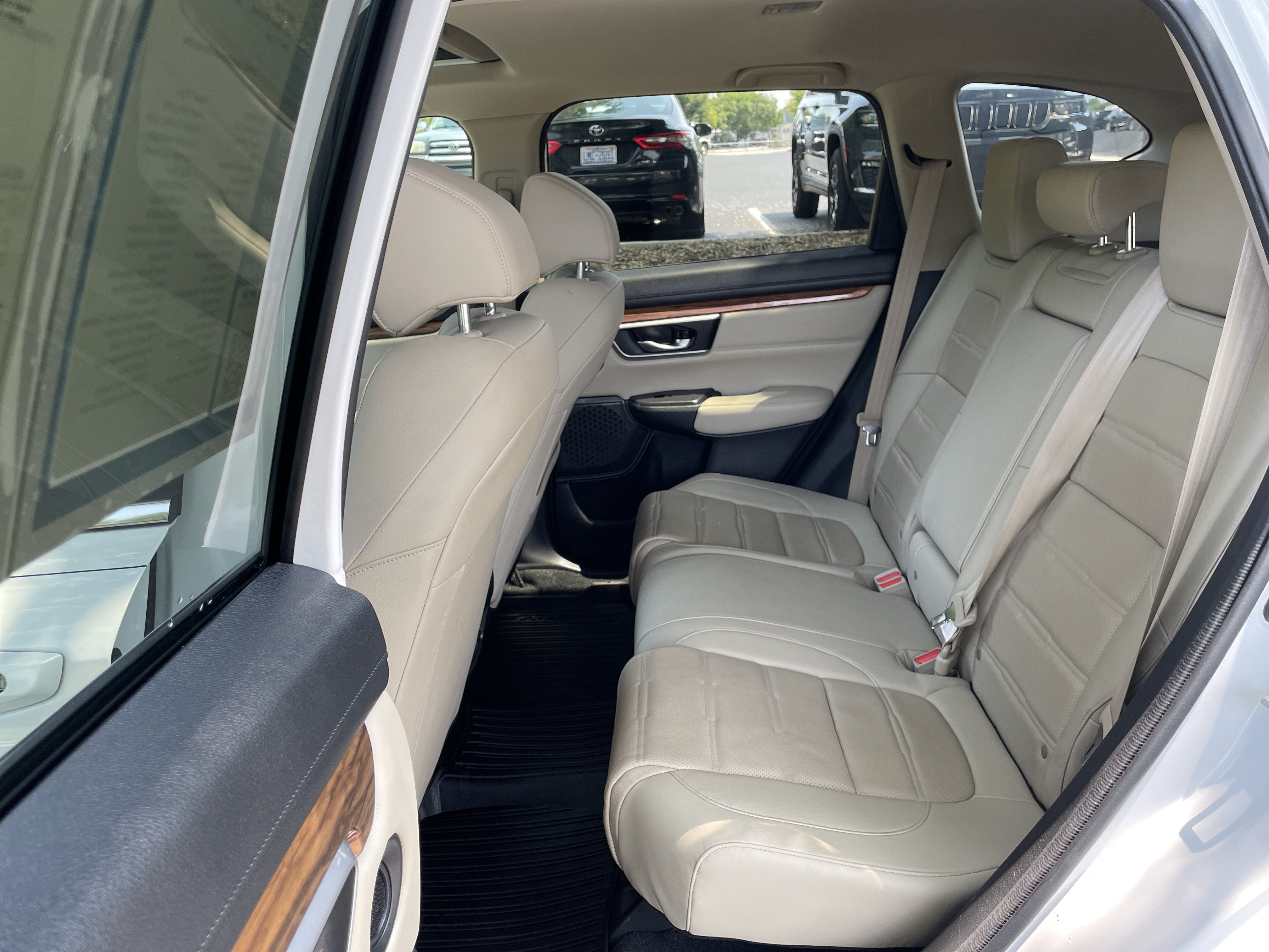 Used 2020 Honda CR-V EX-L image 29