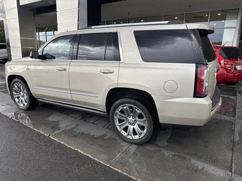Used 2015 GMC Yukon Denali w/ Premium Package AWD/4WD image 5