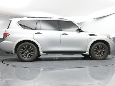 Used 2019 Nissan Armada Platinum w/ Captain's Chairs Package image 28