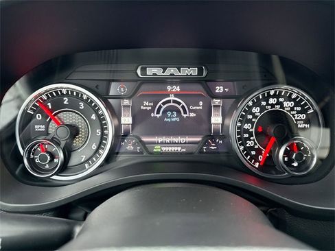 Used 2022 RAM 1500 Laramie image 15