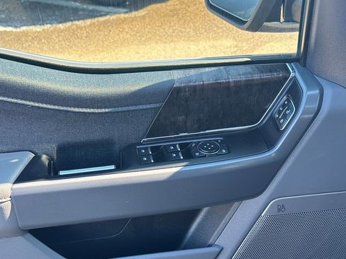 Used 2023 Ford F150 Lariat w/ FX4 Off-Road Package image 37