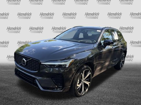 Certified 2023 Volvo XC60 B5 Ultimate FWD image 5