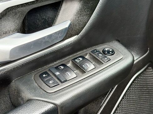 Used 2021 RAM 1500 Big Horn image 17