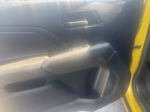 Used 2023 Chevrolet Colorado Trail Boss w/ Advanced Trailering Package image 17