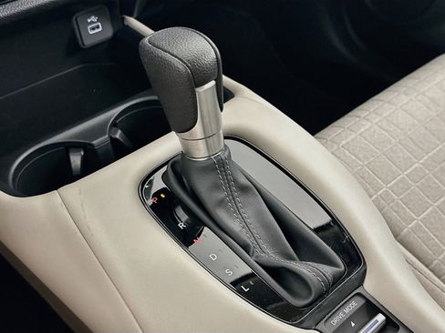 Used 2024 Honda HR-V LX image 24