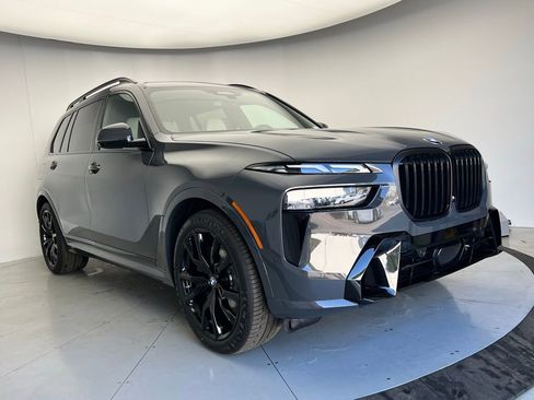 New 2026 BMW X7 xDrive40i AWD/4WD image 2