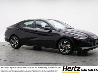 Used 2025 Hyundai Elantra SEL