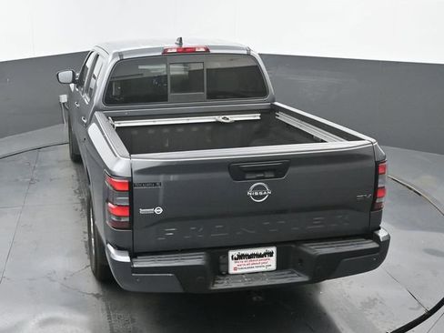 Used 2022 Nissan Frontier SV RWD image 15
