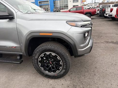 New 2026 GMC Canyon AT4 AWD/4WD image 4