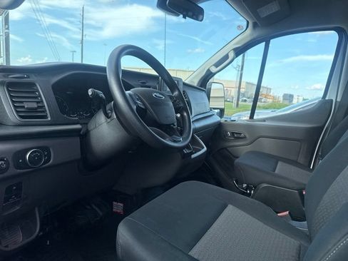 Used 2025 Ford Transit 250 Low Roof w/ Exterior Upgrade Package RWD image 8