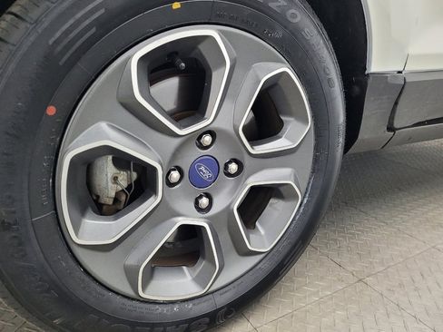 Used 2018 Ford EcoSport S image 31