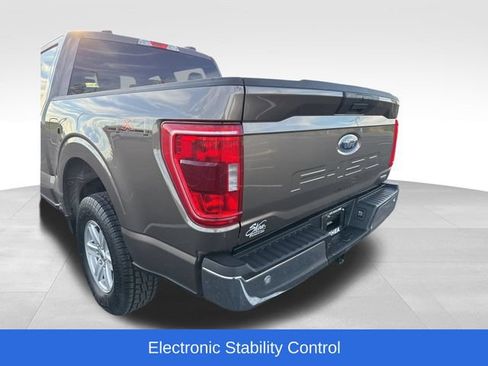 Used 2022 Ford F150 XLT AWD/4WD image 11