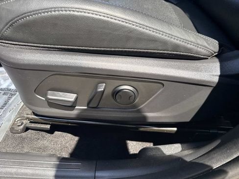 Certified 2025 Hyundai Tucson SEL AWD/4WD image 19