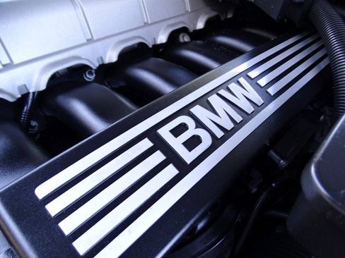 Used 2007 BMW 530xi Wagon AWD/4WD image 71