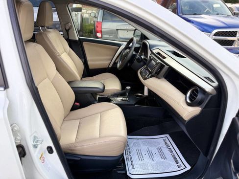 Used 2014 Toyota RAV4 Limited AWD/4WD image 20