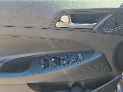 Used 2019 Hyundai Tucson SE FWD image 15
