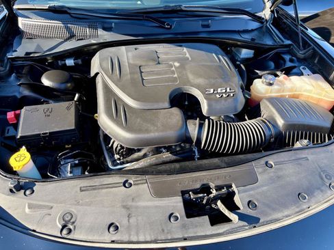 Used 2022 Dodge Charger SXT RWD image 30