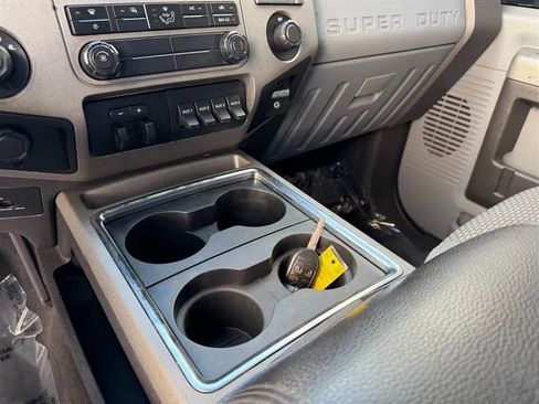 Used 2011 Ford F250 4x4 SuperCab Super Duty image 30