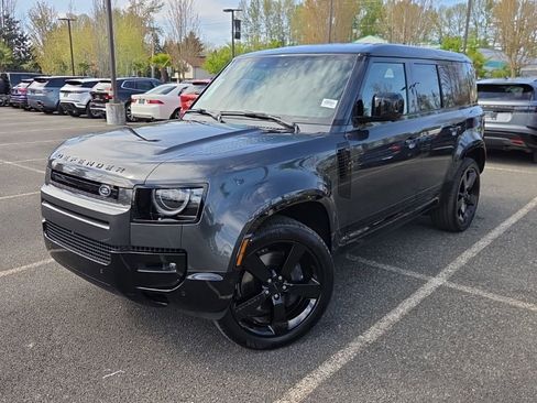 New 2026 Land Rover Defender 110 X-Dynamic SE AWD/4WD image 1