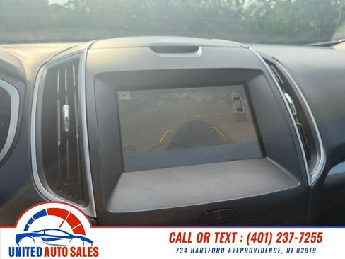 Used 2018 Ford Edge SEL w/ Equipment Group 201A AWD/4WD image 17