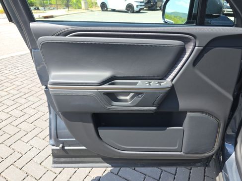 Used 2026 Rivian R1S Adventure image 18