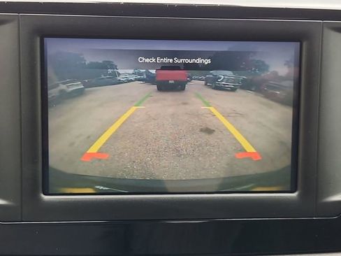 Used 2024 Chrysler Voyager LX FWD image 14