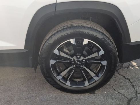 Used 2025 Chevrolet Equinox RS w/ Convenience Package III AWD/4WD image 34