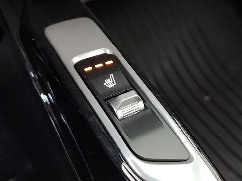 Used 2022 Kia Sorento SX image 8