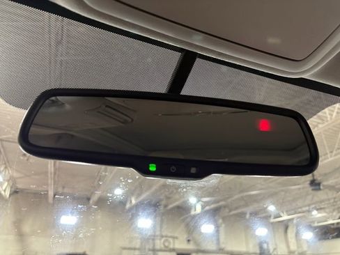 Used 2015 Subaru Forester 2.5i Premium w/ All-Weather Package image 10