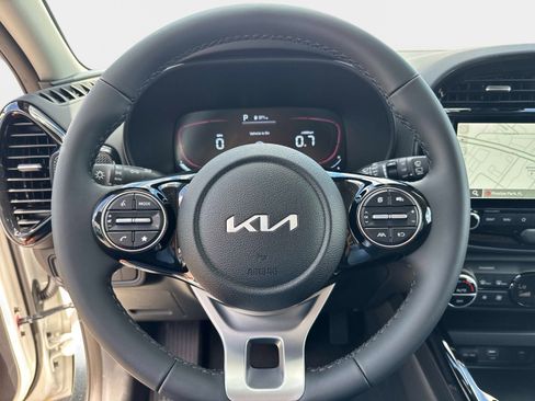 New 2025 Kia Soul EX image 26