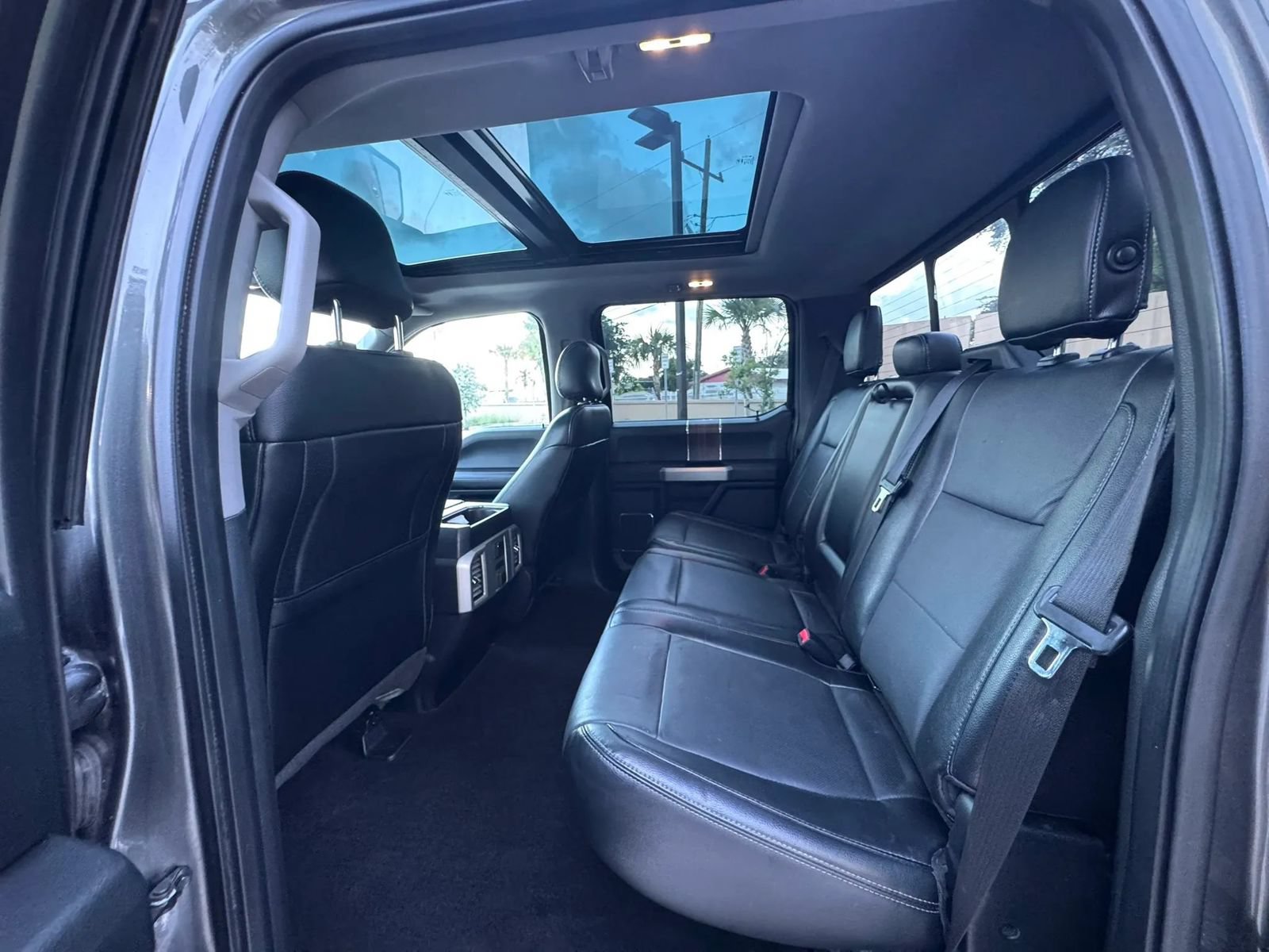 Used 2015 Ford F150 Lariat w/ Equipment Group 502A Luxury AWD/4WD image 23