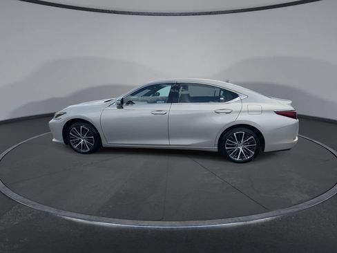 Used 2025 Lexus ES 350 w/ Premium Package FWD image 6