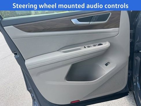 New 2026 Volkswagen Atlas SE image 7