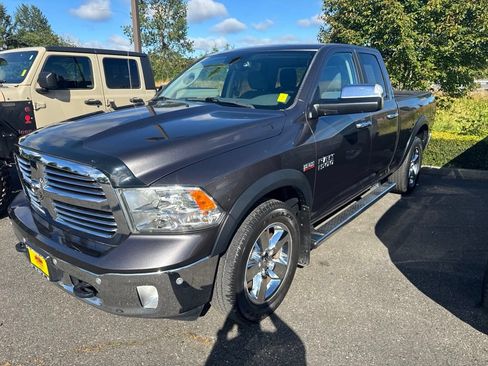 Used 2017 RAM 1500 Big Horn AWD/4WD image 1