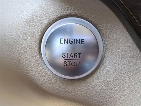 Used 2017 Mercedes-Benz GLE 350 4MATIC image 27