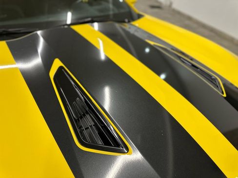 Used 2016 Chevrolet Camaro SS image 12