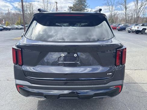 New 2026 Kia Sorento X-Line EX image 3