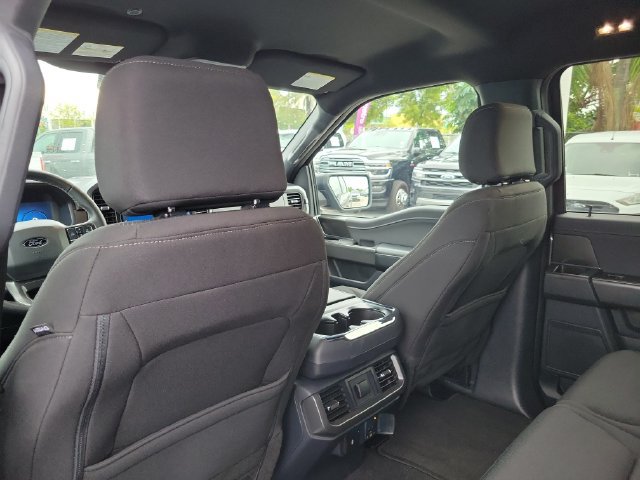 Used 2024 Ford F150 XLT w/ XLT Black Appearance Package RWD image 9