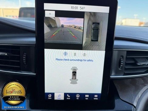 Used 2022 Ford Explorer Platinum w/ Equipment Group 601A image 13