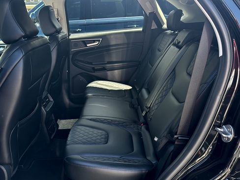 Used 2024 Ford Edge Titanium AWD/4WD image 20