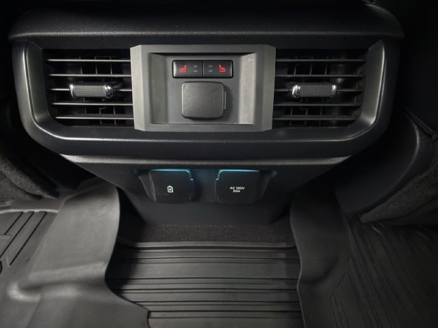 Used 2024 Ford F150 Raptor AWD/4WD image 34