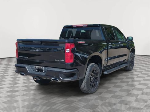 Used 2024 Chevrolet Silverado 1500 Custom Trail Boss AWD/4WD image 5