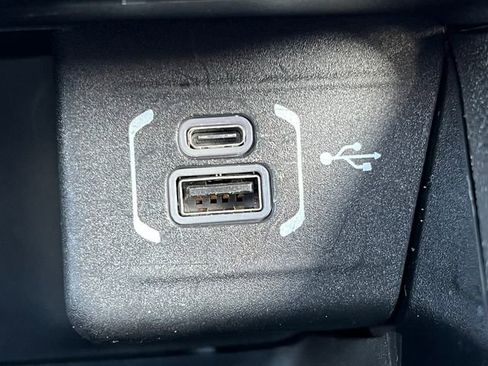 Used 2025 Jeep Compass Trailhawk w/ Trailhawk Elite Group image 34