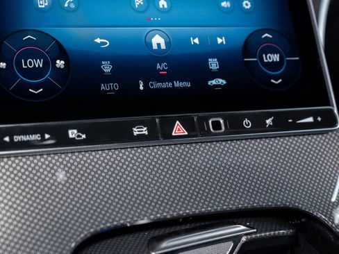 Certified 2025 Mercedes-Benz CLE 300 4MATIC Coupe image 19