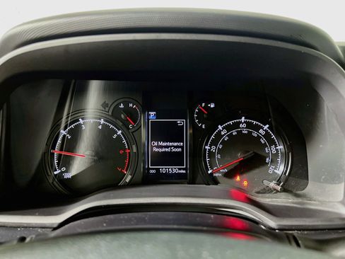 Used 2021 Toyota 4Runner SR5 RWD image 22