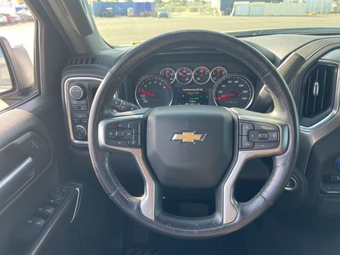 Used 2021 Chevrolet Silverado 1500 LT image 12
